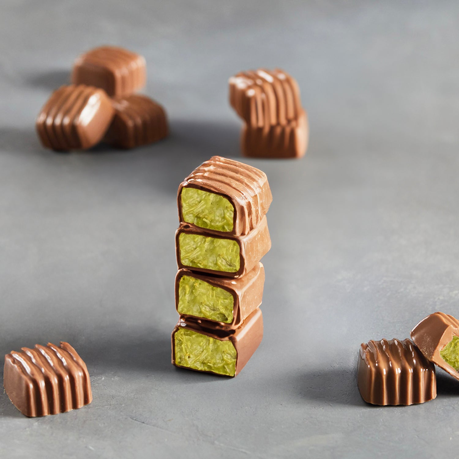 Dubai Chocolate Bites 5 pcs 4.25 oz (120g)